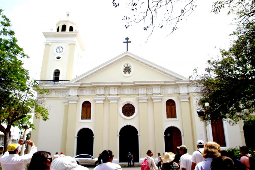 Catedral de Maracaibo (fachada)