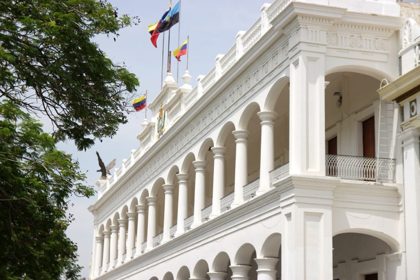 Palacio de los Condores 003