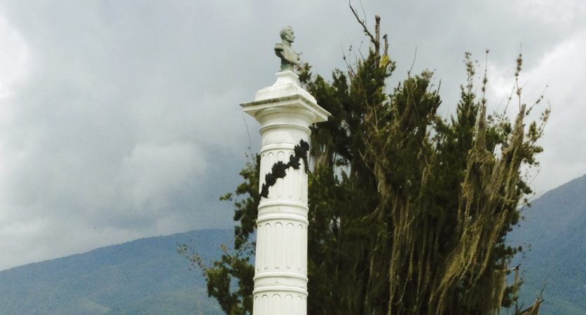 La Columna Bolívar, primer monumento al Libertador 1842. Mérida, Venezuela.