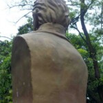 Busto de José Félix Ribas en la plaza homónima de Barinas.