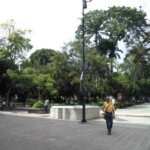 Esquina sur de la plaza Bolívar. Patrimonio histórico de Mérida, Venezuela.