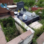 Algunas tumbas profanadas en el cementerio municipal de Valera. Trujillo, Venezuela.