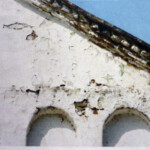 Fachada de la iglesia San Nicolás de Bari, antes de la restauración de 2015, municpio Obispos de Barinas, Venezuela.