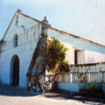 Vista frontal lateral izq. de la iglesia San Nicolás de Bari, municipio Obispos del estado Barinas, Venezuela.