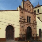 Iglesia de Nuestra Señora del Carmen, en el casco histórico de San Sebastián de Los Reyes, Aragua. Foto Fev Creative Commons, 2008.