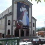 La iglesia San Pedro, en Valera, se inspiró en el estilo románico. Templos del estado Trujillo, Venezuela.