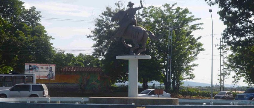 Redoma Ezequiel Zamora o redoma Punto Fresco. Foto Marinela Araque, 2017. Patrimonio cultural de Barinas, Venezuela.