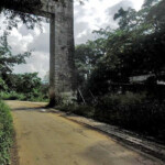 Monumento de La Puerta, en abandono institucional. Patrimonio nacional de Venezuela.