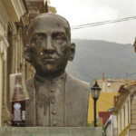 Monumento al obispo Rafael Lasso de la Vega, bien cultural del estado Mérida. Venezuela.