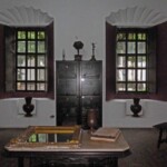 Salón interno que funciona como galería en Casacoima, monumento histórico histórico nacional ubicado en Guanare, estado Portuguesa. Patrimonio cultural venezolano.