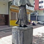 Cara posterior y lateral derecho del monumento a José Rafael Pulido. Patrimonio cultural de la ciudad de Mérida, Venezuela.