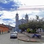 Costado oeste de la plaza Rivas Dávila. Patrimonio histórico del municipio Mérida, estado Mérida. Venezuela.