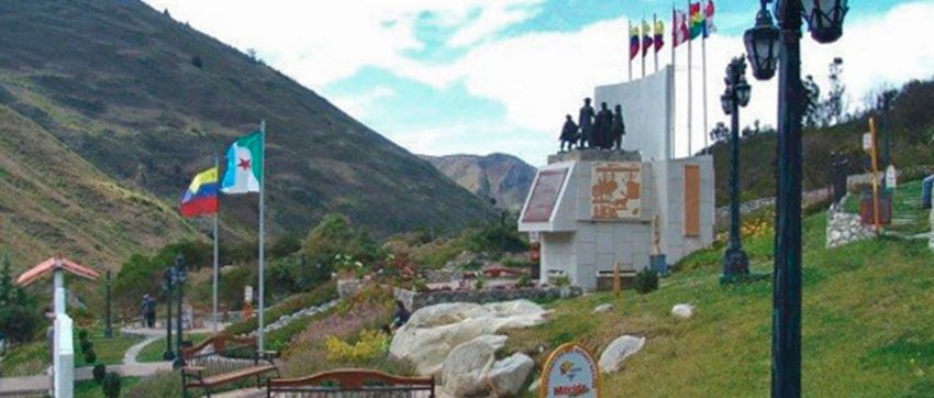 El imponente monumento al perro Nevado, en el municipio Rangel, de Mérida. Patrimonio cultural de Venezuela. Monumento al perro Nevado.