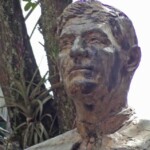 Enmugrecimiento de la estatua de Pulido Méndez. Patrimonio cultural de la ciudad de Mérida, Venezuela.