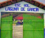 Portón de entrada de la Escuela Bolivariana Laguna García. Patrimonio cultural de Táchira, Venezuela.