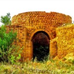 Horno o pampa de carbón para cocer ladrillos. Patrimonio cultural de Lobatera, municipio del estado Táchira, Venezuela.