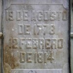 Inscripción en la cara posterior del pedestal. Patrimonio histórico del municipio Mérida, estado Mérida. Venezuela.