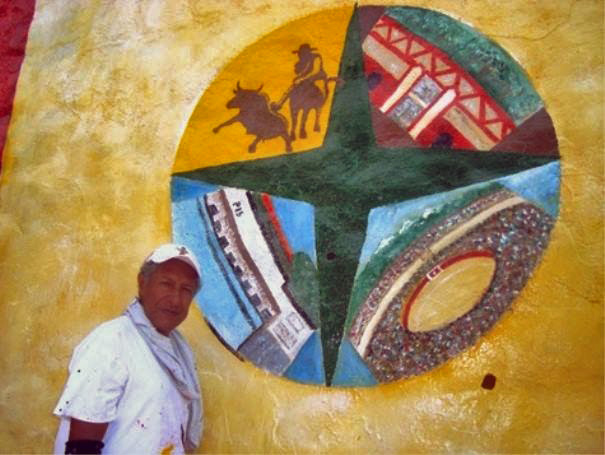 Enrique Kike Torres, autor de los murales de la Monumental de Mérida. Plaza de toros Román Eduardo Sandia Briceño, patrimonio arquitectónico de la ciudad de Mérida, Venezuela. 