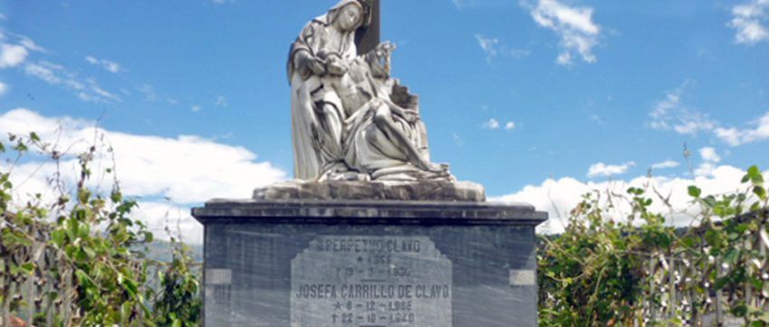 Mausoleo de la familia Clavo, en el cementerio municipal de Boconó, estado Trujillo. Patromonio cultural de Venezuela.