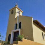 Iglesia de la Santa Cruz de Chirimenta. Bien de interés cultural del municipio Brión del estado Miranda, Venezuela.