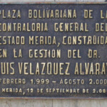 Monumento Bolívar de Los Andes, en la plaza Bolivariana de Mérida. Patrimonio cultural de Mérida, Venezuela.