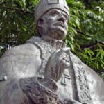 Estatua pedestre del fray Juan Ramos de Lora. Patrimonio cultural de la ciudad de Mérida, estado Mérida. Venezuela.