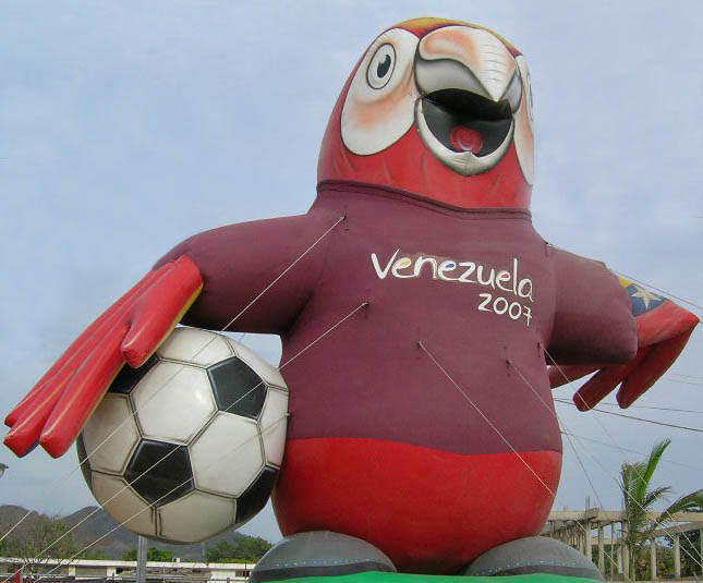 Estadio olímpico Agustín Tovar, o Estadio La Carolina, patrimonio en riesgo del estado Barinas, Venezuela.