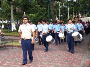 Ofrendas de mayo a la Virgen