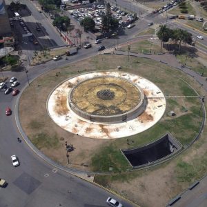 Fuente de Plaza Venezuela. Caracas, Venezuela.