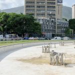 Fuente Venezuela, Plaza Venezuela, Caracas. Fotografía Luis Chacín, julio 2018.