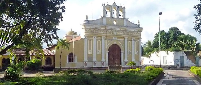 Iglesia San Pedro de Barinitas, estado Barinas. Monumento histórico nacional de Venezuela.