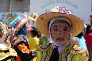 Promesero en la fiesta de los Locos de San Isidro. Foto Sabrina Morantes, mayo 2017.